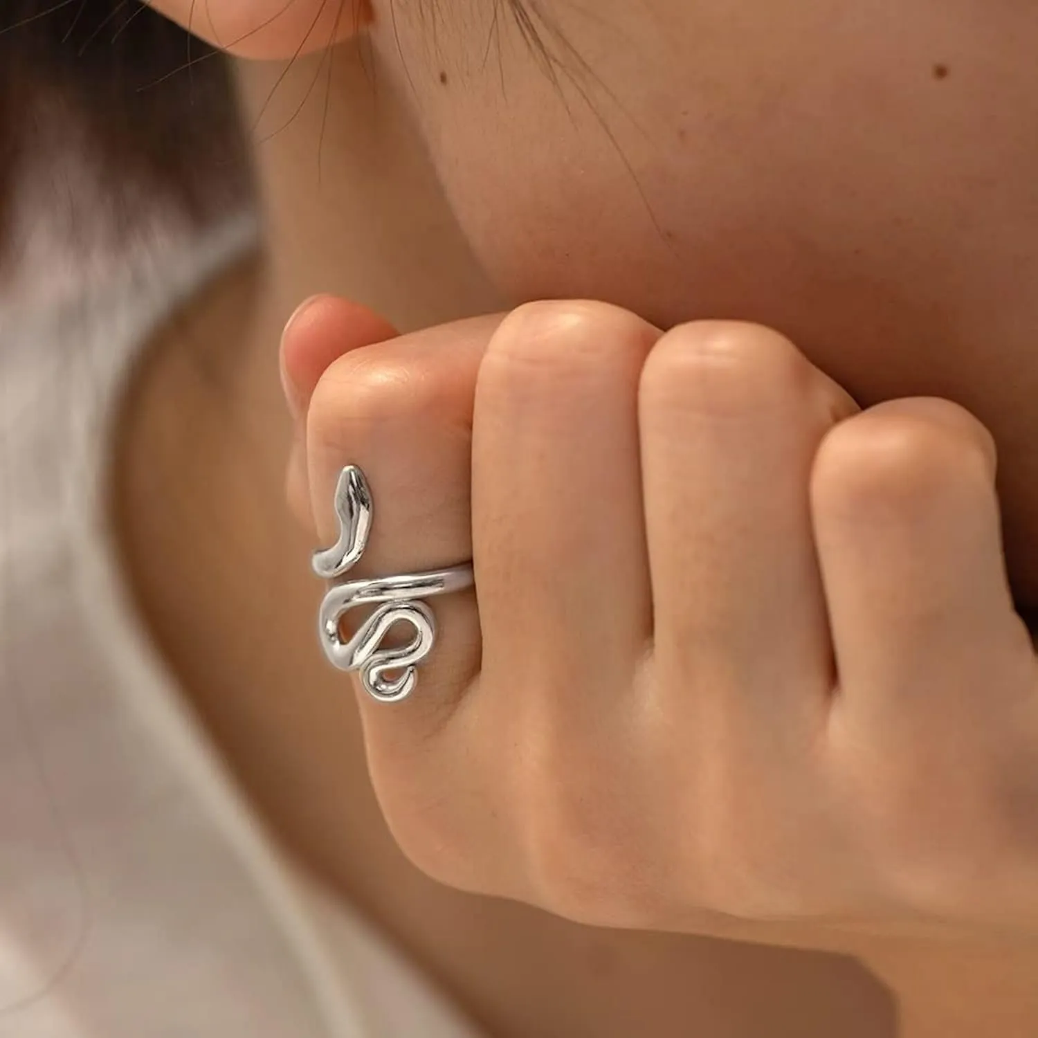 Adjustable Snake Shaped Stackable Ring Opening Finger Rings Statement for Women Men Knuckle Rings Retro Halloween Jewelry Costume Adjustable Accessories Vintage