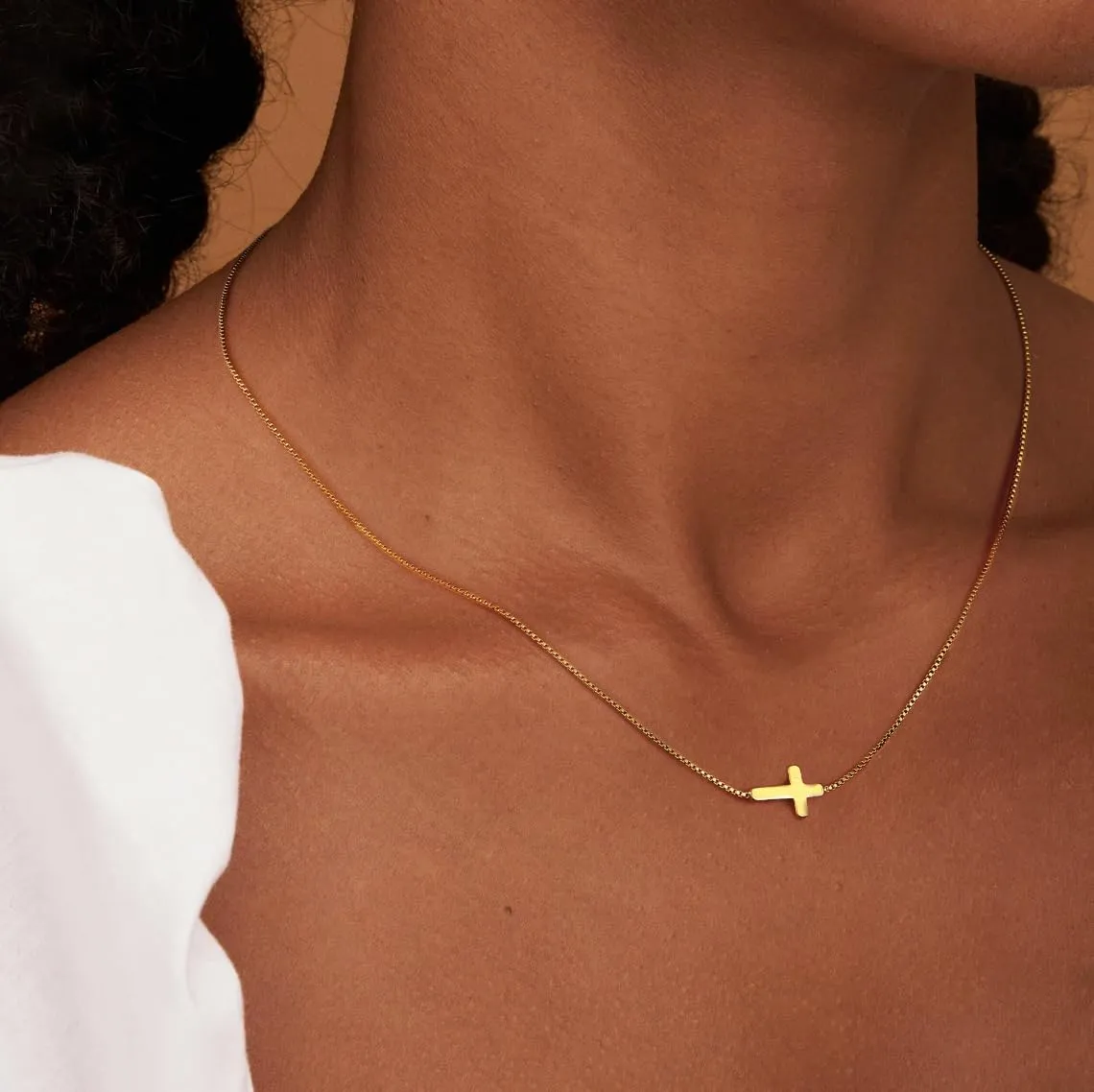 ASCOMY Cross Necklace for Women 14K Gold & Silver Plated Cross Necklace Trendy Cross Pendant Necklace Cubic Zirconia Cross Box Chain Pearl Beads Link Choker Minimalist Daily Jewelry Gift for Women