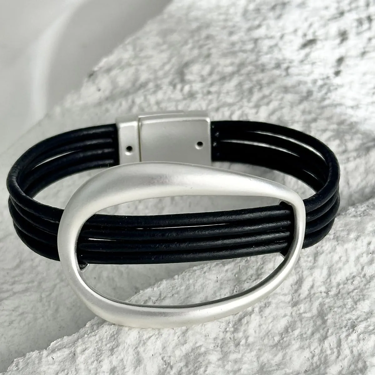 Bracelets for Women Leather Bracelet Multi-Layer Rope Wrap Bangle 14k Gold Plated Cirle Hollow Tube Boho Cuff Bangle Bracelets for Women Gift