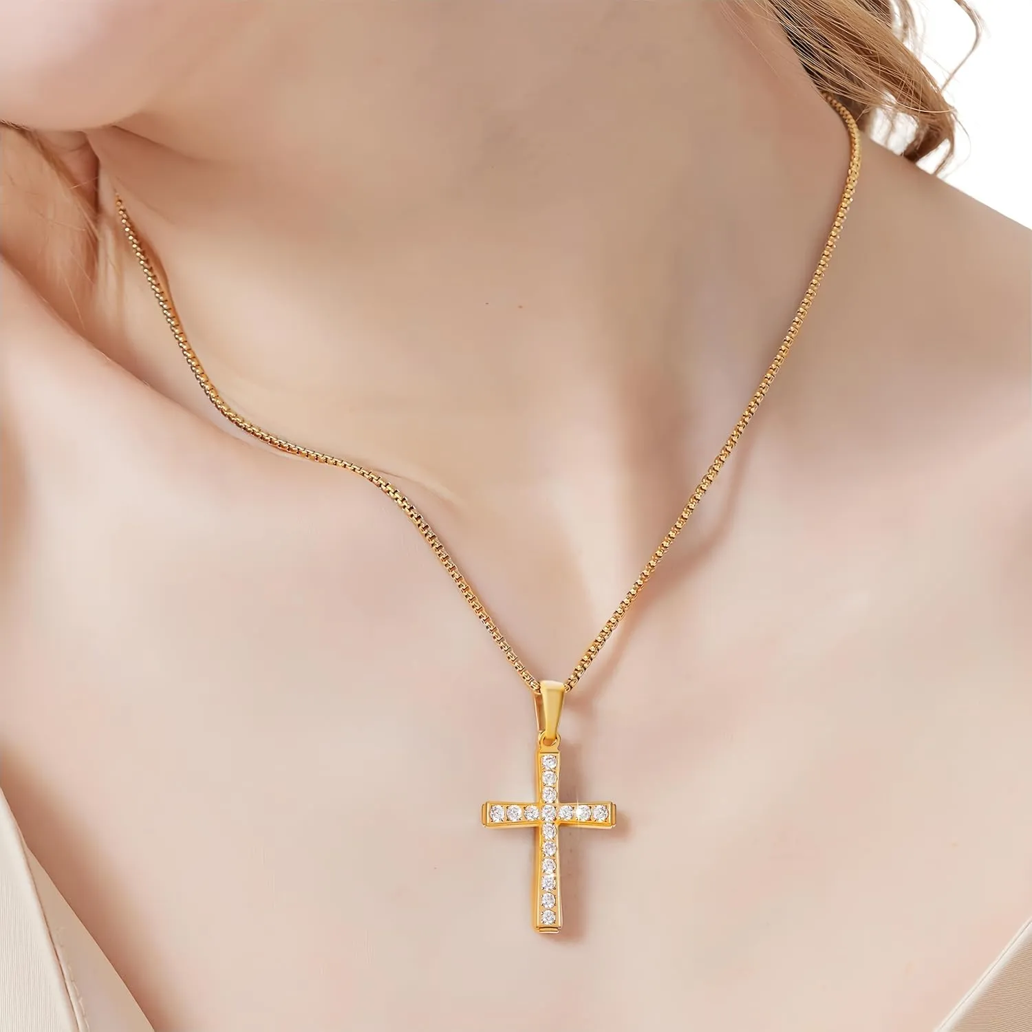 Cross Necklace for Women Trendy 18K Gold/White Gold/Rose Gold Plated Cross Pendant Necklaces for Women Diamond Necklaces for Women Perfect Christian Gift for Her Religious Gold Jewelry