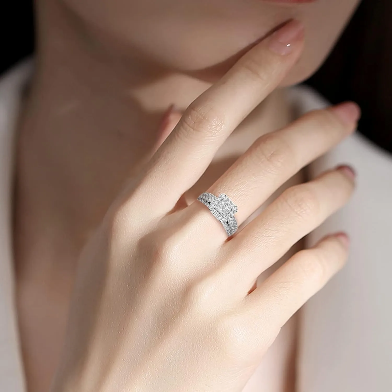 Elegant Women Inlaid Zircon Engagement Rings Classic Couple Ring Bridal Wedding Band Exquisite Jewelry Party (Silver, 7)