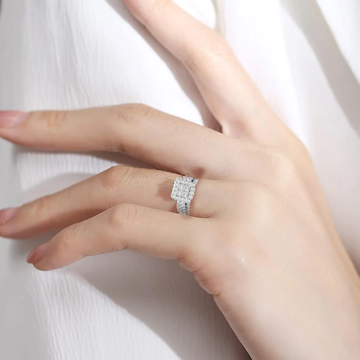 Elegant Women Inlaid Zircon Engagement Rings Classic Couple Ring Bridal Wedding Band Exquisite Jewelry Party (Silver, 7)