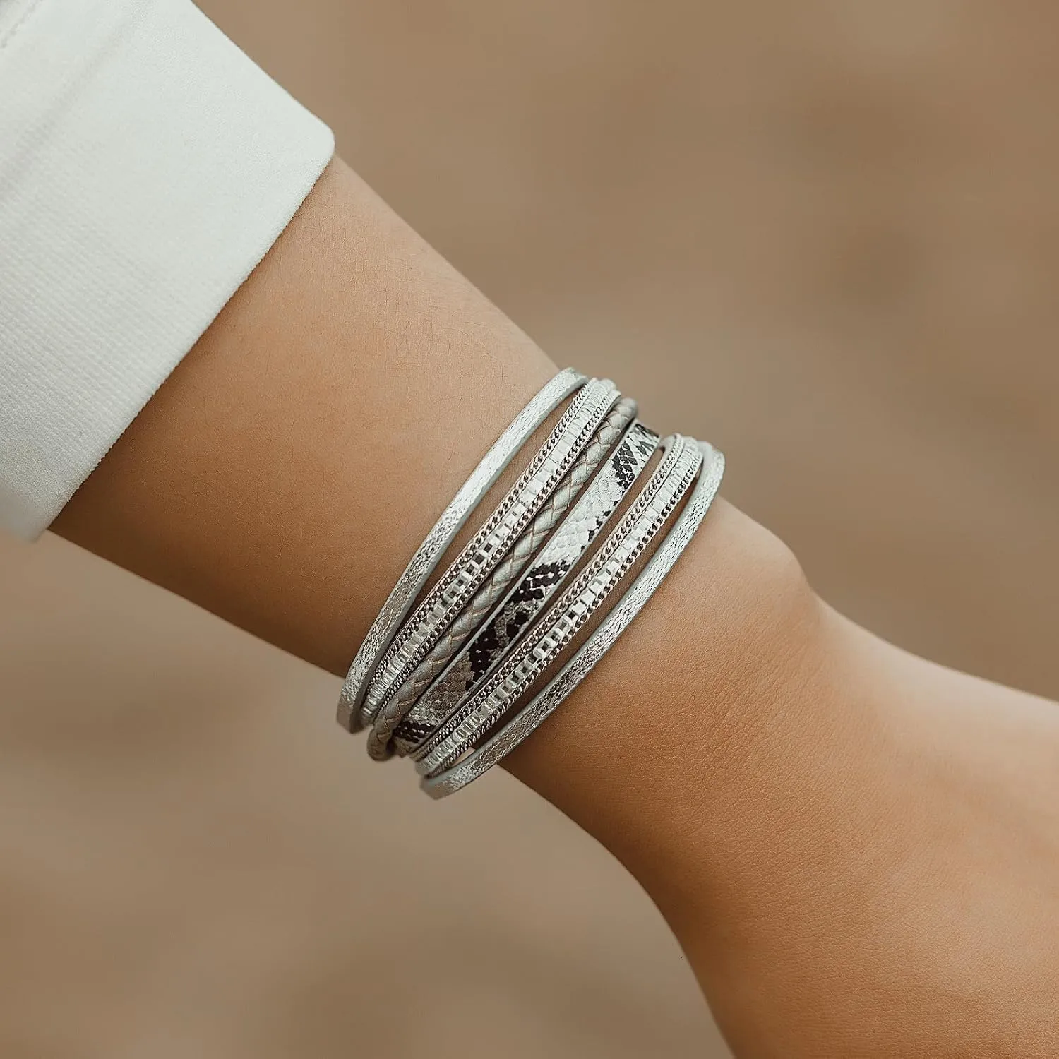 FANCY SHINY Boho Leather Wrap Bracelets Trendy Layered Bracelets with Magnetic Clasp Strackable Bohemian Jewelry Gifts for Women