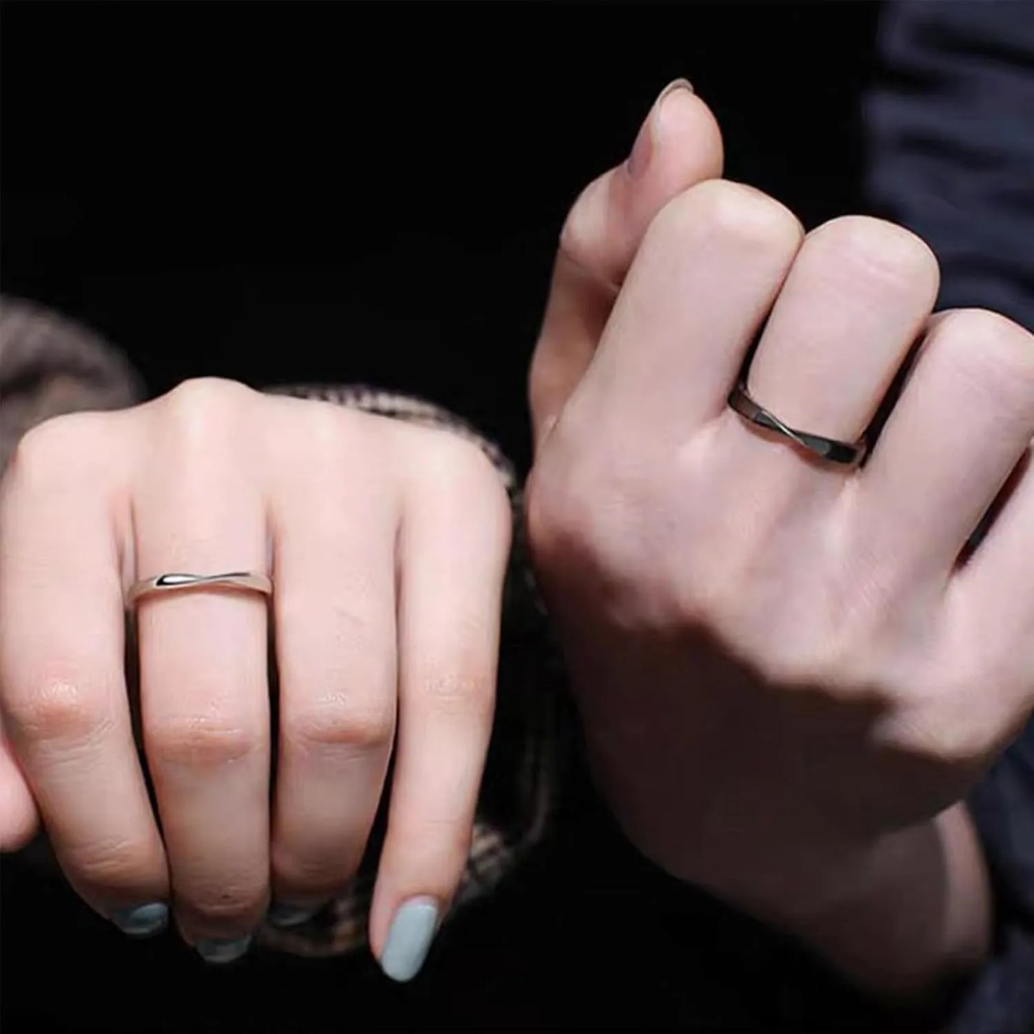 Gnoce Matching Rings for Couples Wedding Rings Adjustable 925 Sterling Silver Matching Wedding Bands Ring Sets for Women Men Valentines Day Love Gift Promise Anniversary Rings with Gift Box, Adjustable, Set of 2