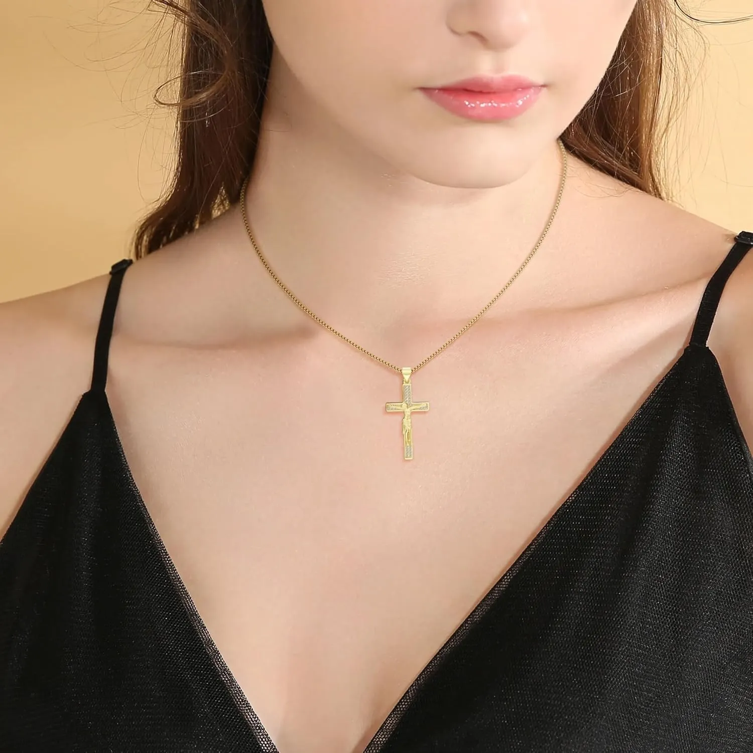 MISS RIGHT Cross Necklace, 18K Gold Silver Plated Cubic Zirconia Cross Necklace for Women | Cross Faith Pendant Necklaces Trendy Stainless Steel Minimalist Jewelry Gifts Gold Mens Cross Necklaces