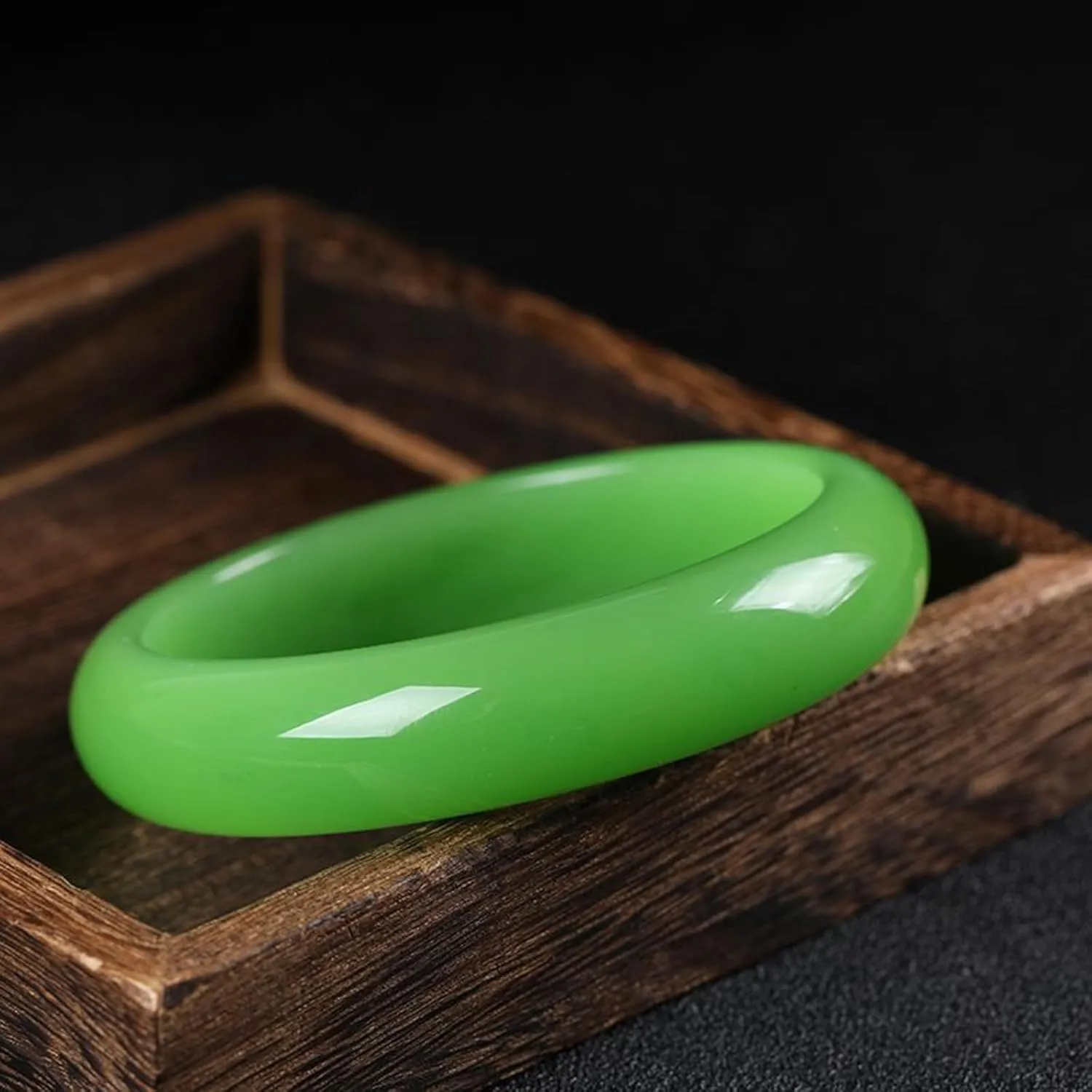 Natural Light Green Jade Bangle Bracelet for Women Genuine, Fresh and Beautiful, Mascot Bangle For Mom and Girlfriend