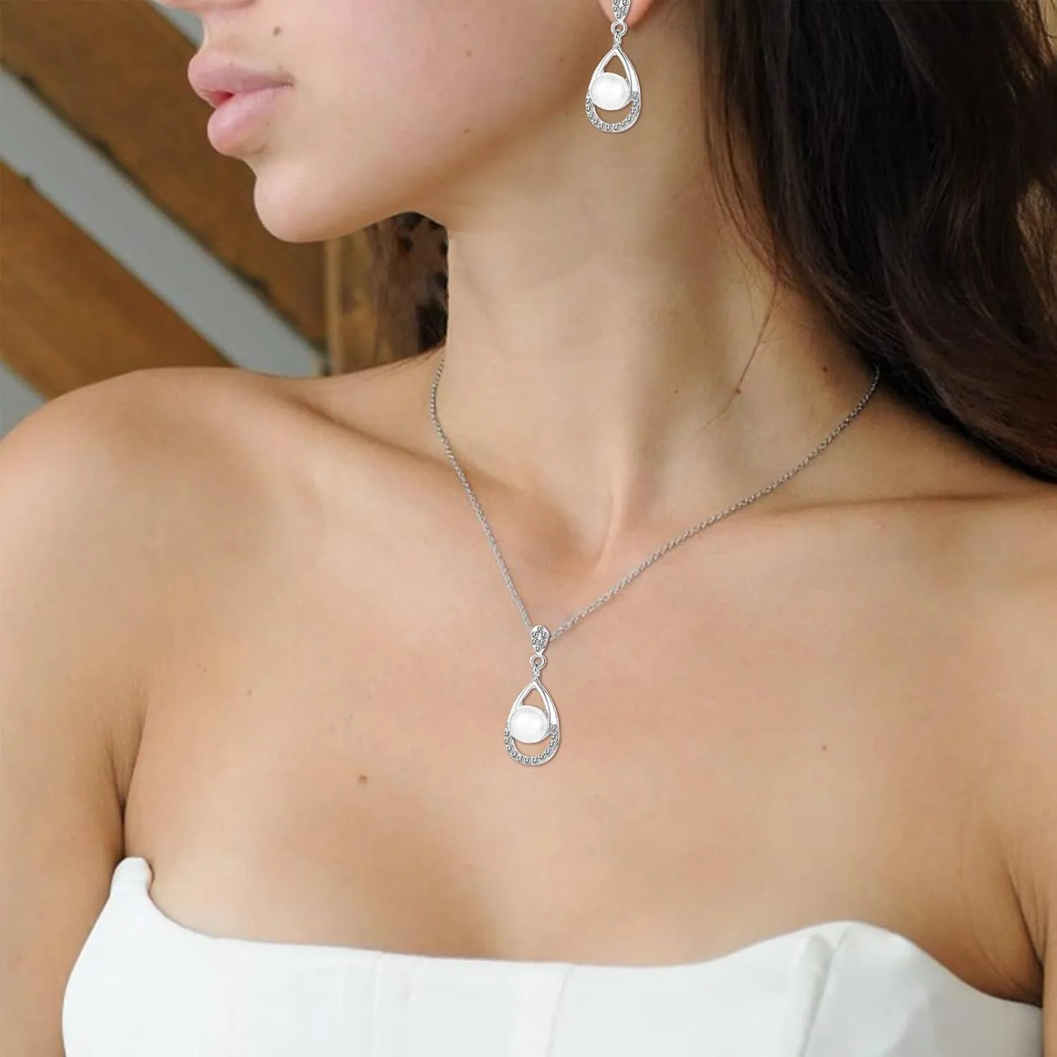 Trendy Necklaces for Women Y Lariat Necklace Pearl Choker Necklace Boho Seed Bead Necklace Birthday Christmas Jewelry Gifts