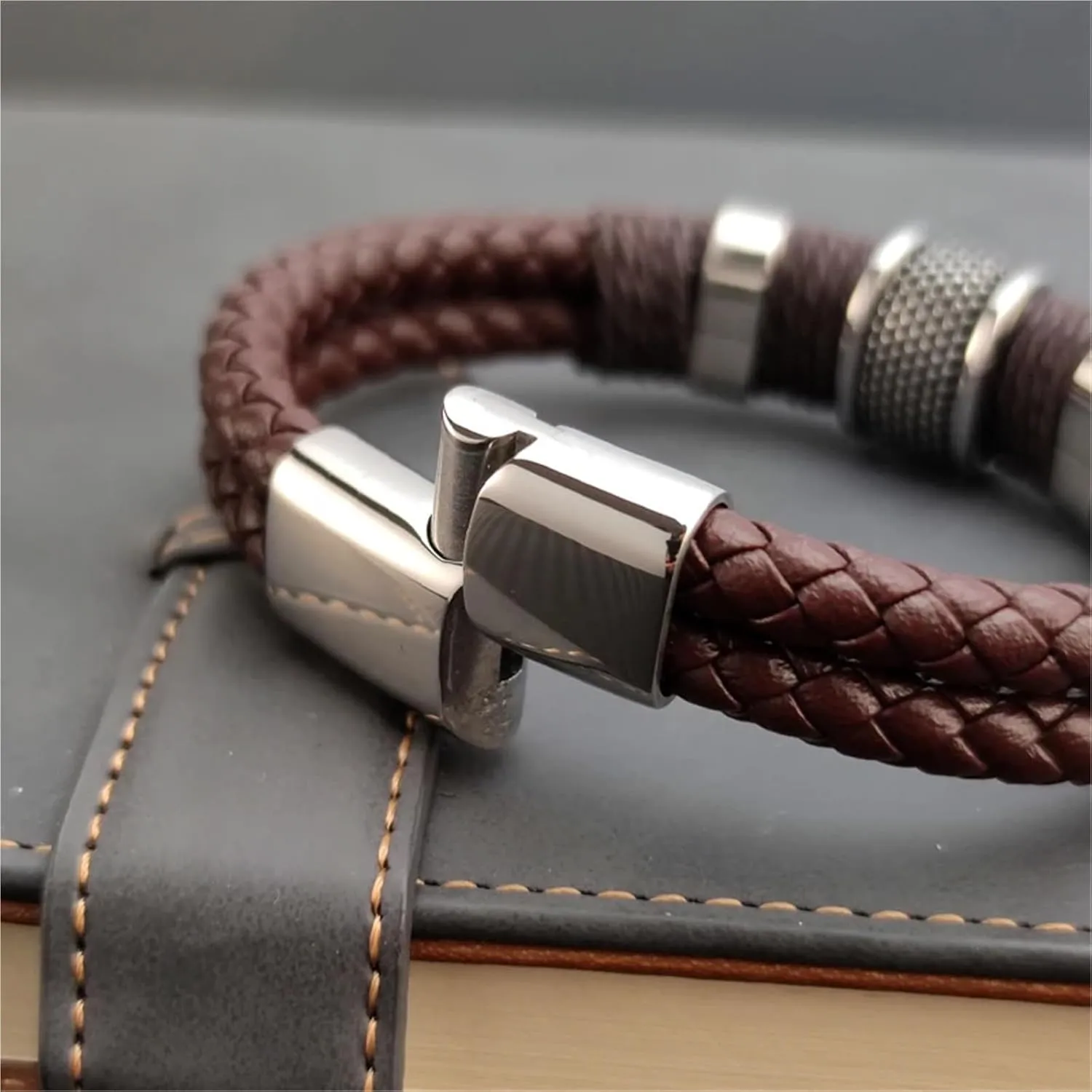 Vintage Multilayer Brown Leather Stainless Steel Men Bracelet Bead Bracelet Jewelry Male Wrist Bangle